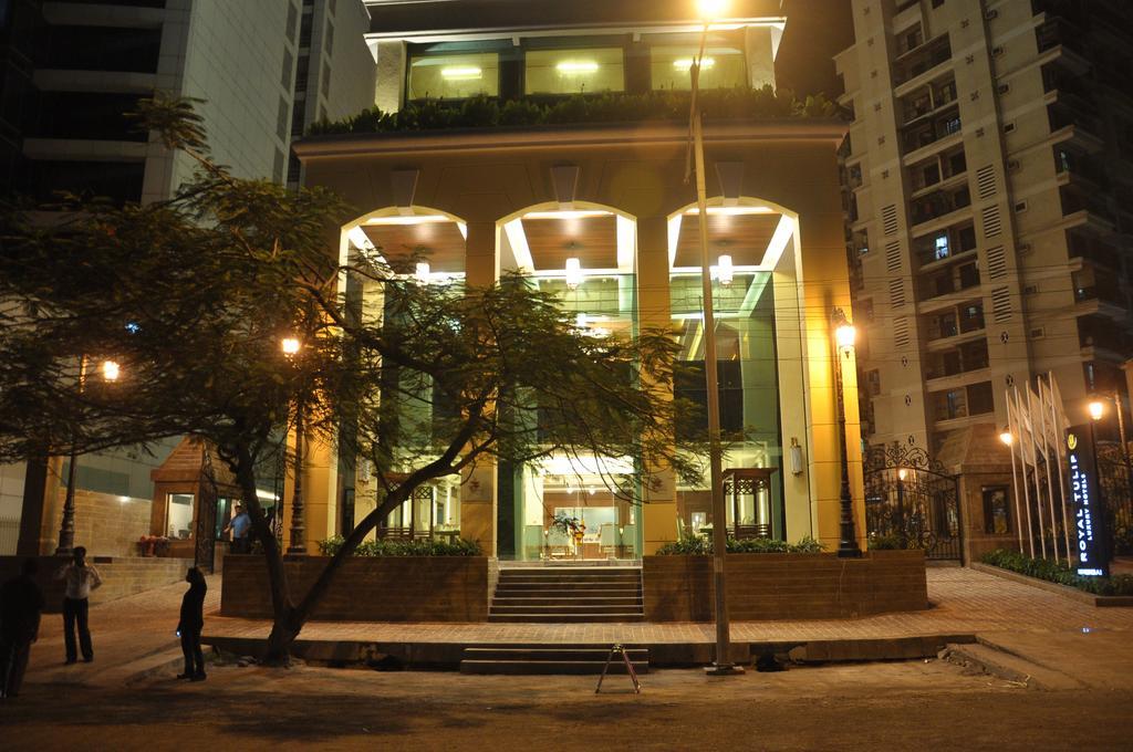 로열 튤립 나비 뭄바이 호텔 나비뭄바이 외부 사진
